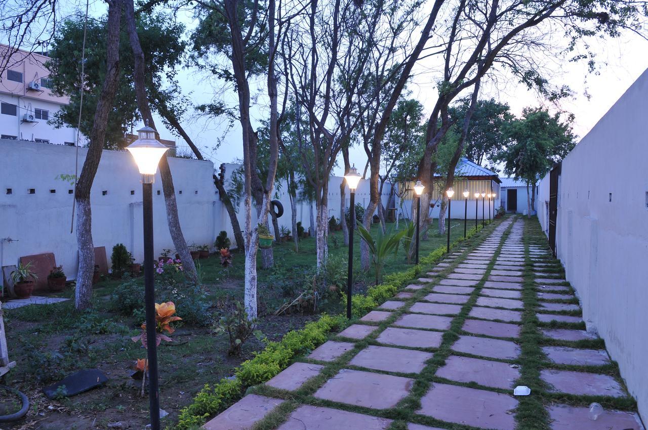 New Hotel Shiva Bodh Gaya Eksteriør billede